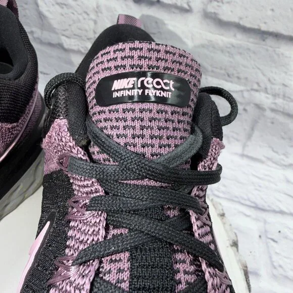 Nike React Infinity Run Flyknit 2 Shoes Womens 10.5 Violet Dust Running Sneakers - Picture 3 of 15